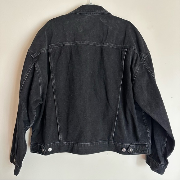 Calvin Klein Men’s Black Denim Jacket - Picture 7 of 7